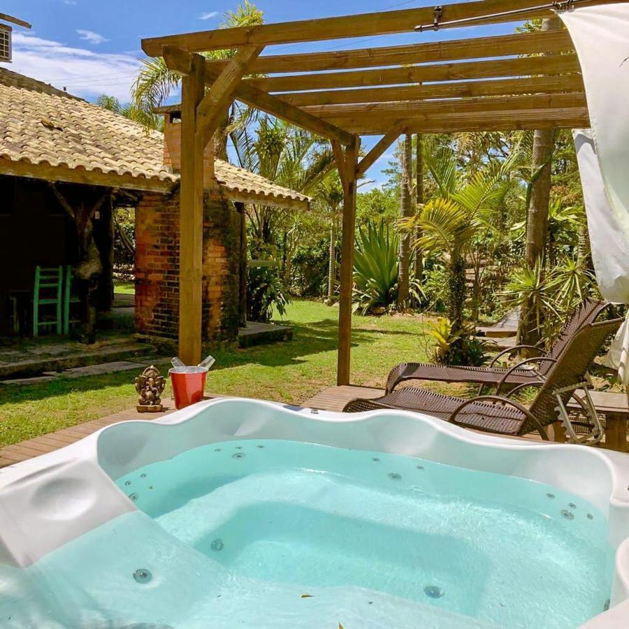 Morada Amazona Hotell Praia do Rosa Exteriör bild